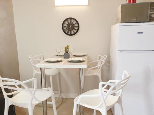 Fasiliti, GK Apartment Delight in Bat Yam