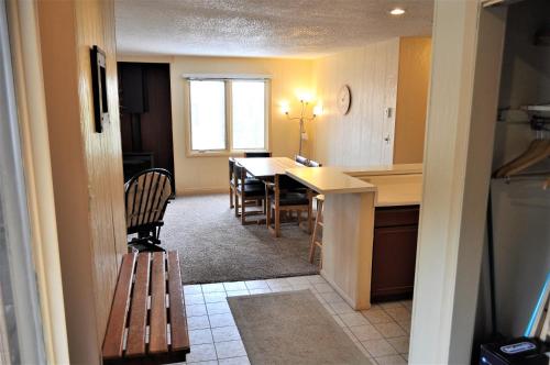 Key Condos KCJA - image 4