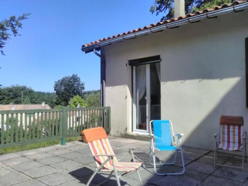 chez Black and White