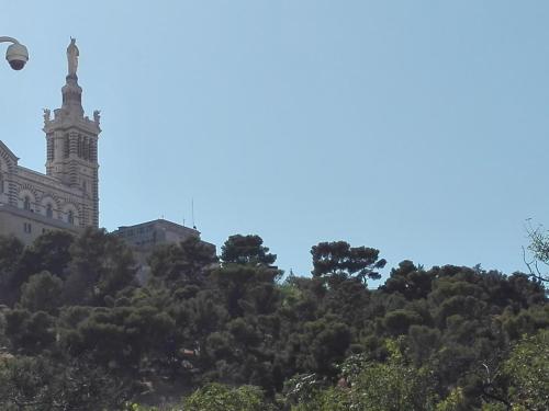Agréable petit T2 avec extérieur - Location saisonnière - Marseille