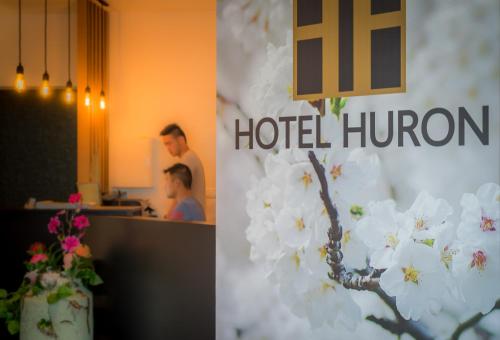 Hotel Huron