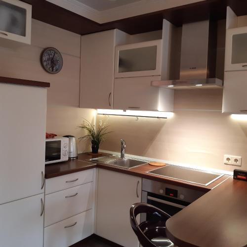 Apartment on Moskovskiy Prospekt - image 4