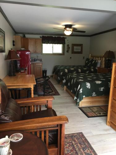 Warrensburg Inn & Suites - 6 Mi to Lake George in Varensburga (NY)