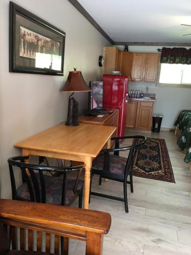 Warrensburg Inn & Suites - 6 Mi to Lake George in Varensburga (NY)