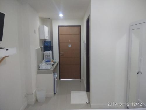 Comfortable 2Br Apartment At Vida View Makassar