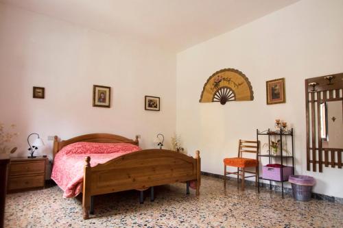 Rustic Tuscan Apartment - image 12