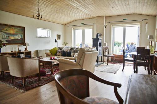 Shared lounge/TV area, Hostel Agger Vandrerhjem in Agger