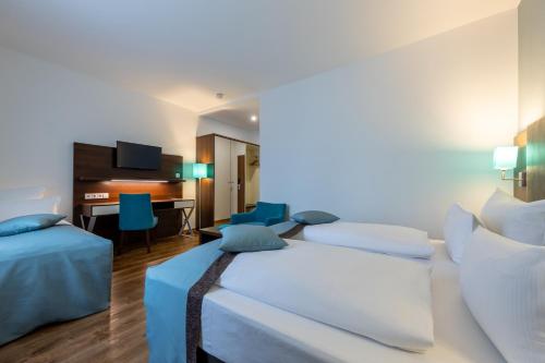 Trip Inn Hotel Messe Westend - image 2
