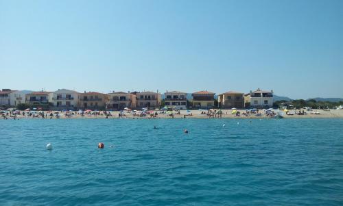 On The Beach La Rena Beddha