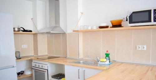 Apartamentos Sureda - image 3