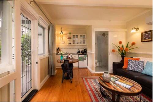 ブレントウッド アコモディション ヒールズヴィル