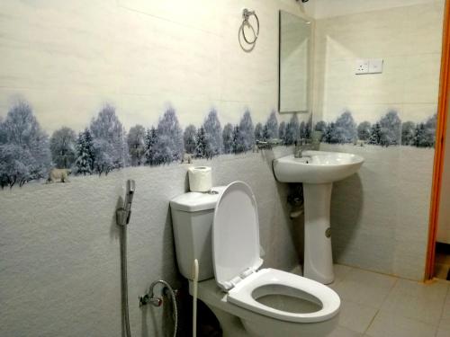 Deluxe Double Room with Twin Beds & Mountain View image 10