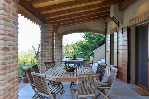  Ca`Rosei, 61024 Ginestreto