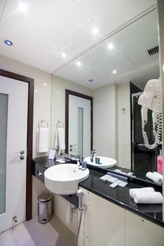 ホリデー バーレーン ホテル