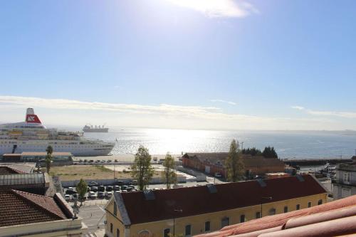  TAGUS DECK, Unterkunft in Lissabon