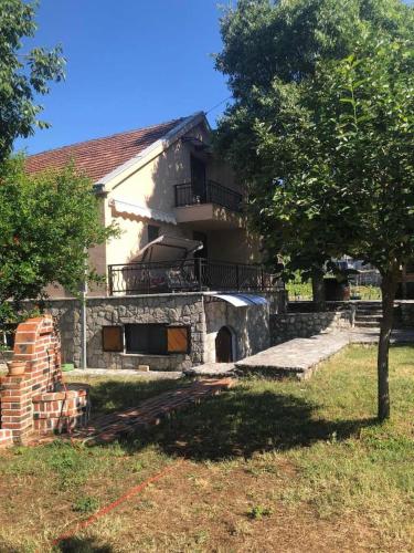 T&A Apartment in Riječani