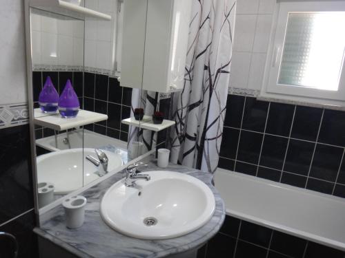  Casa do Côto in Armamar