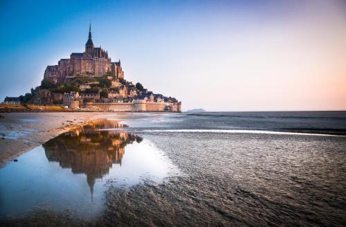 Cute Gite family Aucey Mont Saint Michel