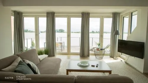 Luxuswohnung Pazifik WESER WELLNESS WHIRLPOOL in Brake, Deutschland