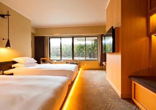 Luxury Twin Room with No Club Lounge Access - Non-Smoking