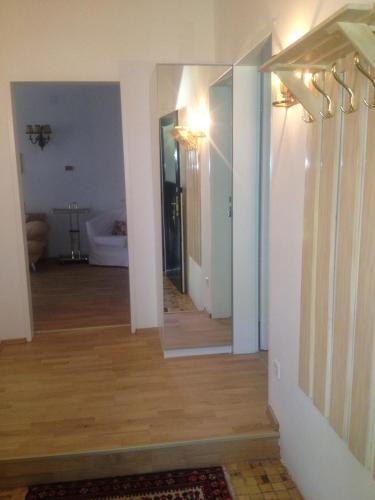 Exquisites Gartenapartment in eleganter Jugendstilvilla - image 4