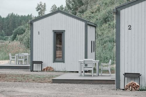 Iekārtas, Raceway Baltic cabins in Sunīši