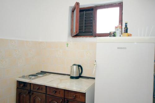 Studio Apartment image 8