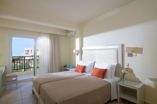 Rainbow Apartments - image 4