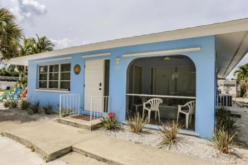 3561 Estero Blvd Estero Sunset - image 5
