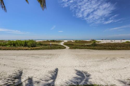 Riviera Club 1001 Fort Myers (FL)