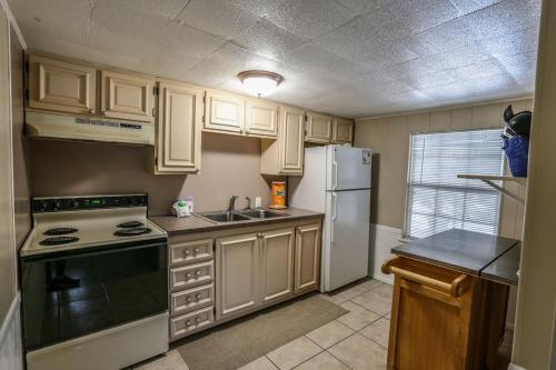 269 Driftwood Ln #3 - image 7