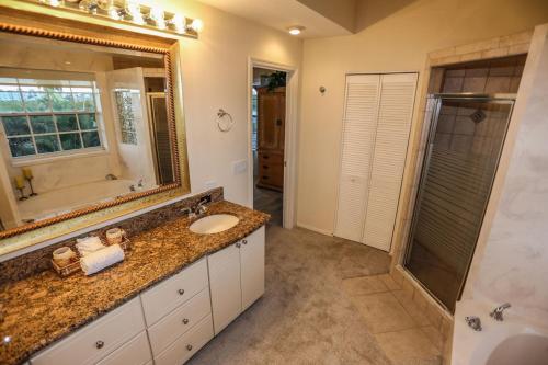 54 Fairview - M - image 2