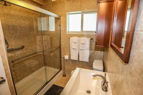 238 Flamingo - image 2