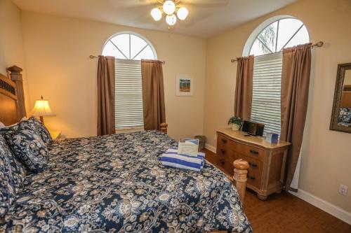 54 Fairview - image 6