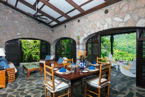 Facilities, Stonefield Villa Resort in Soufriere