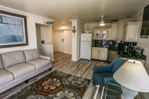Lovers Key Beach Club 202 - image 5