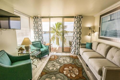 Lovers Key Beach Club 202 - image 7
