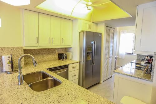 Riviera Club 803 - image 5