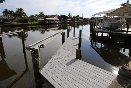 5155 Williams Dr. - M - image 8