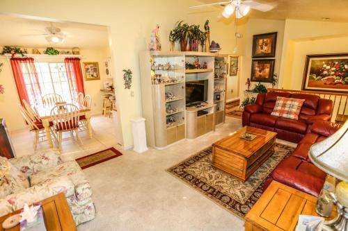 21088 St. Peters Dr. - M - image 9