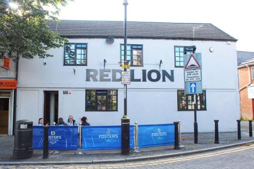 Red Lion Hotel