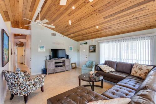 113 Gulfview Avenue - image 3