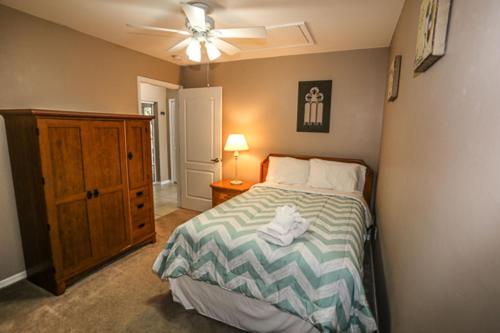 154 Connecticut Villa B - image 9