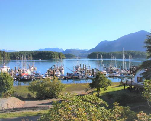 Tofino Motel Harborview in Tofino, Canada