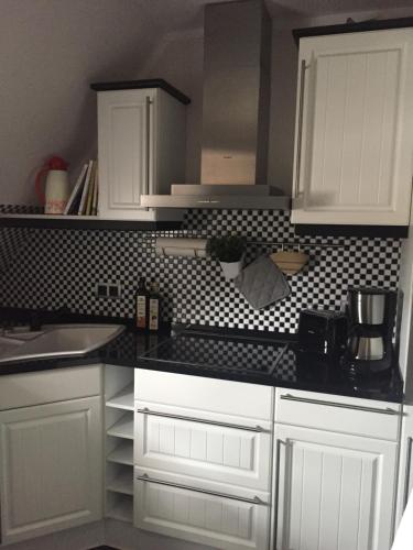 Ferienwohnung „zur Sonne“ in Niederzimmern, Deutschland