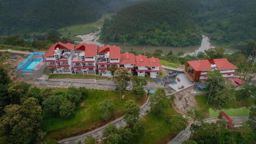 The lake view munnar Resort