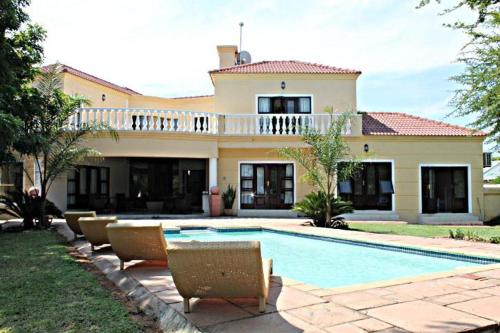 Vista exterior, The Capital Pensión (The Capital Guest House) in Gaborone