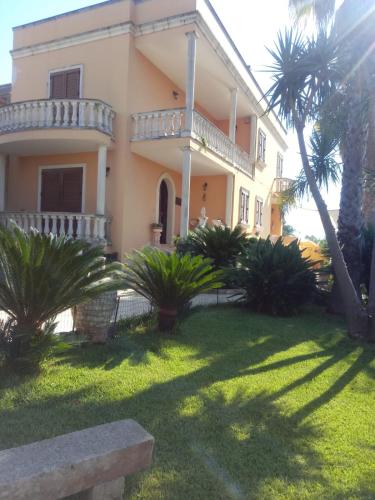  Villa Ines - depandance, Pension in Taviano