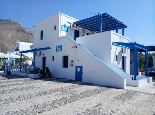 Studios Apartments Kapetanios - image 2