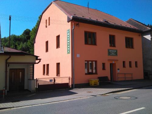 外部景觀, UBYTOVÁNÍ SVOJANOV (UBYTOVANI SVOJANOV) in 比斯特雷